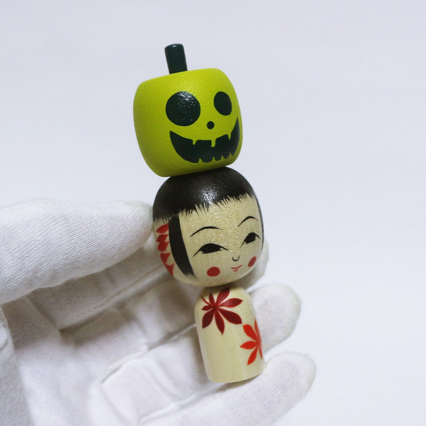 Mixed tree species Hat Kokeshi *1