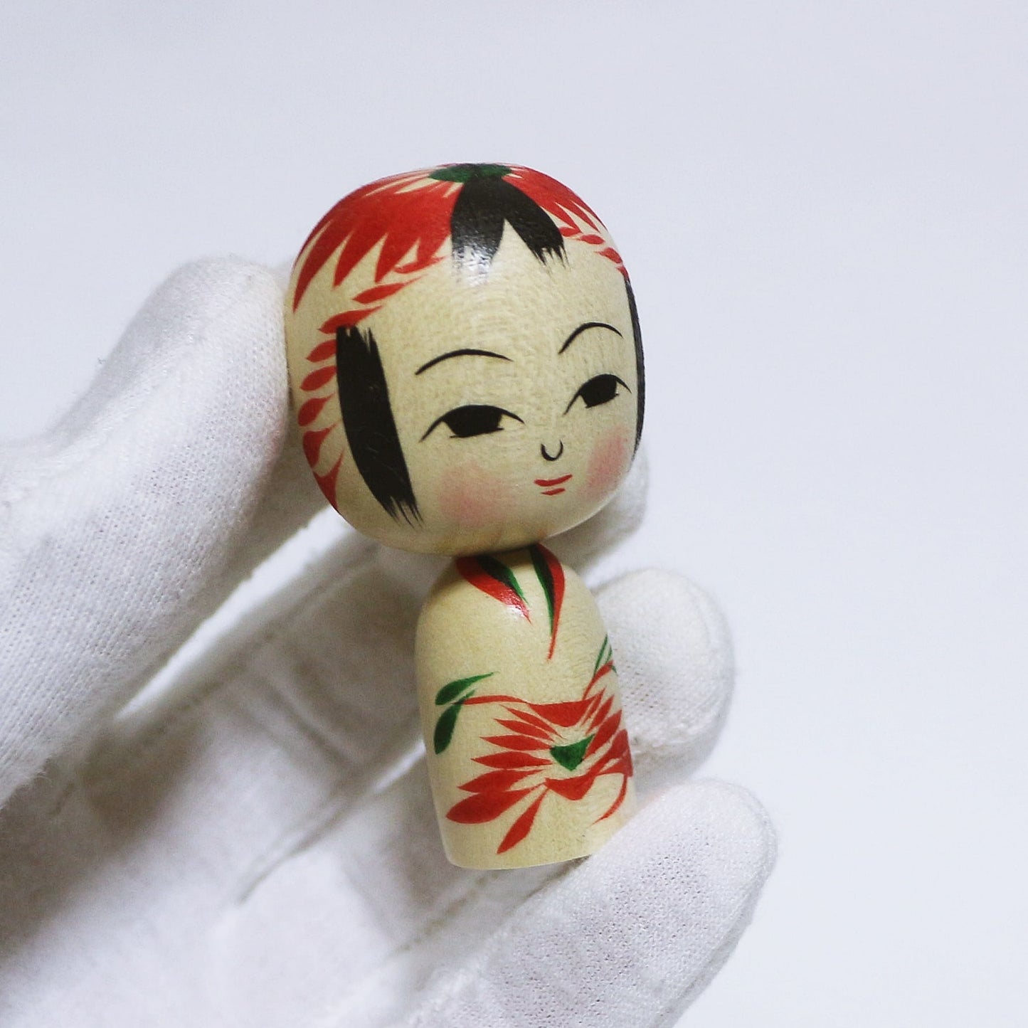 こけし　Kokeshi　※178