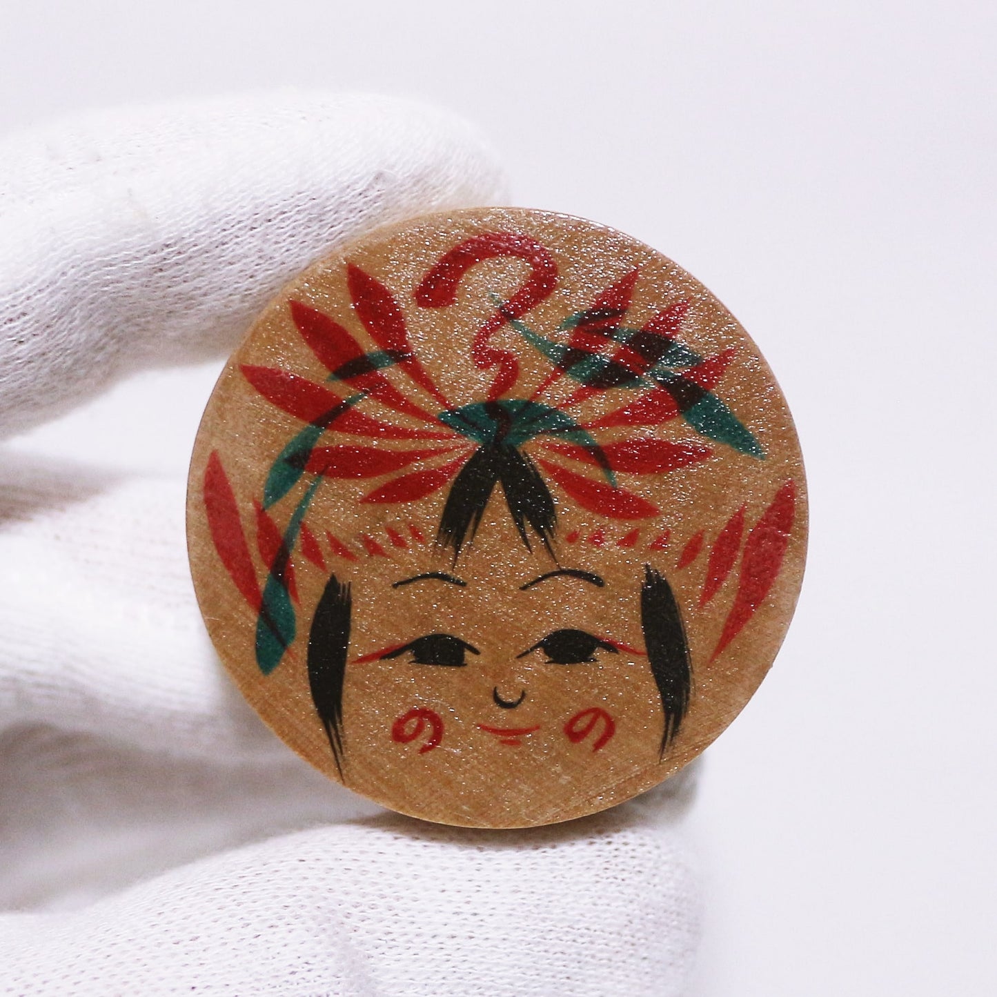 こけしブローチ　KOKESHI Brooch　※658