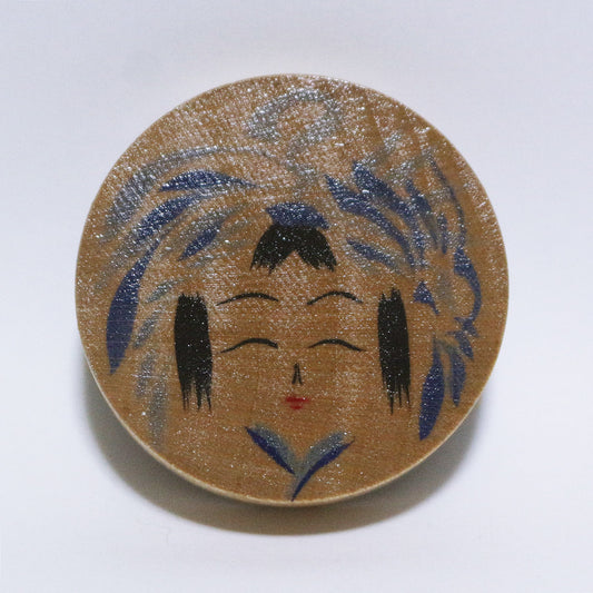 こけしブローチ　KOKESHI Brooch　※659