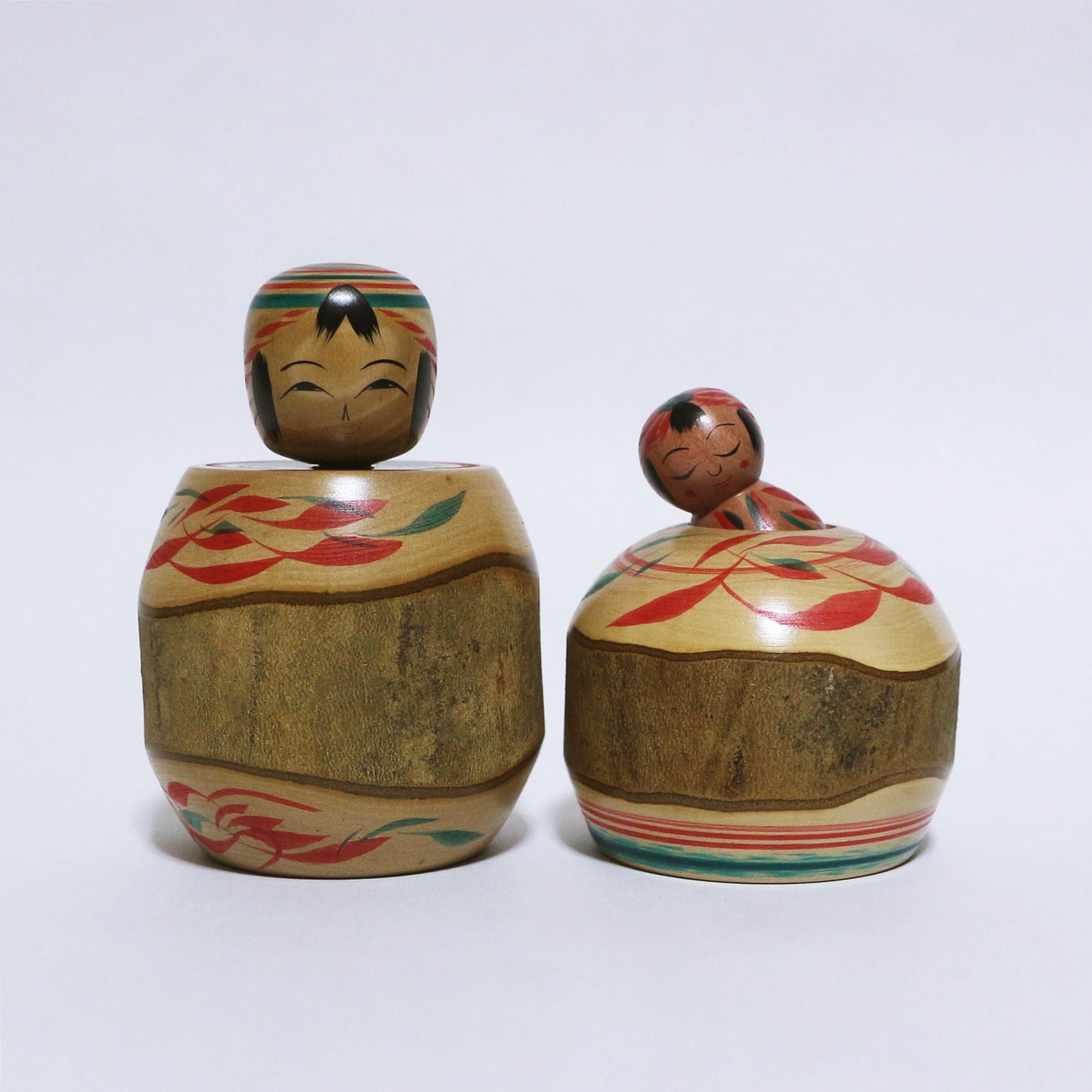 椿＆紅梅　Camellia and Red plum KOKESHI　※703