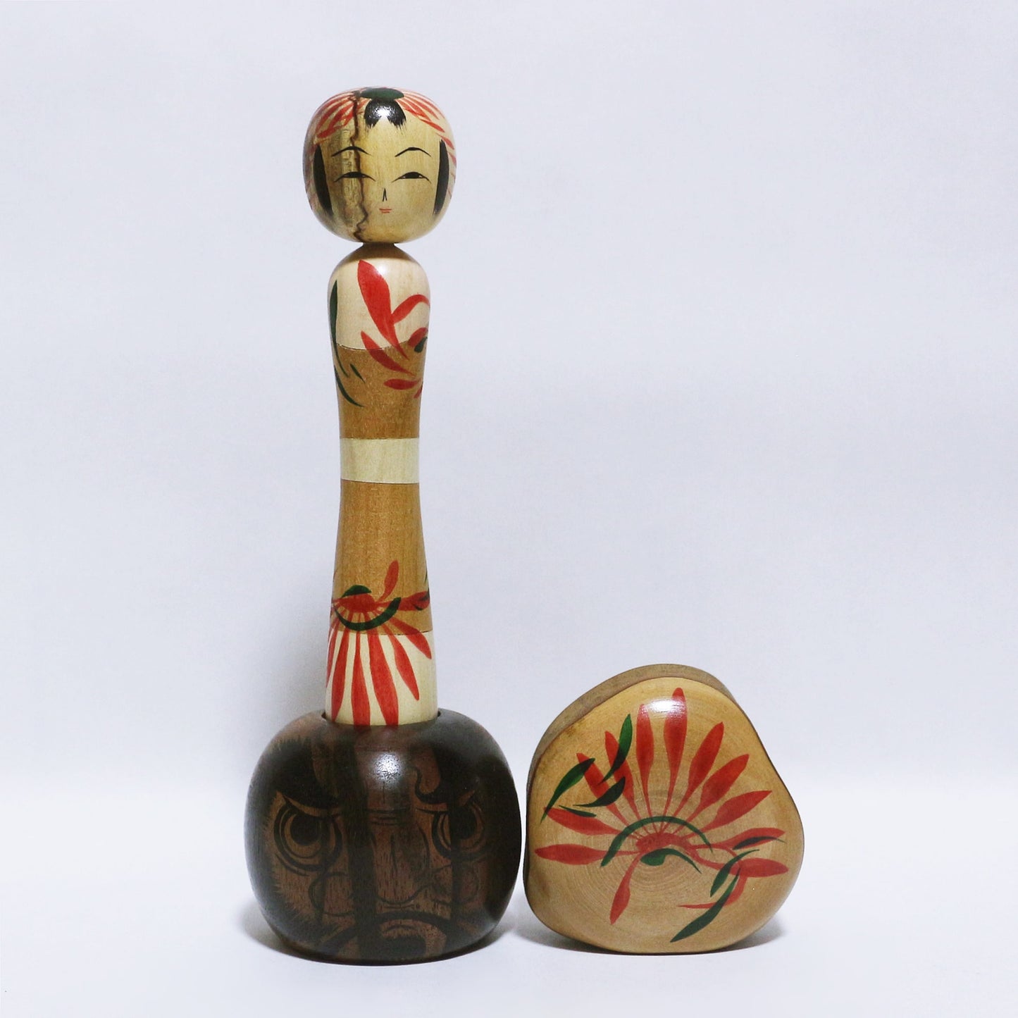 希少材 樹種混合 達磨　Mixed rare wood species DARUMA KOKESHI　※768