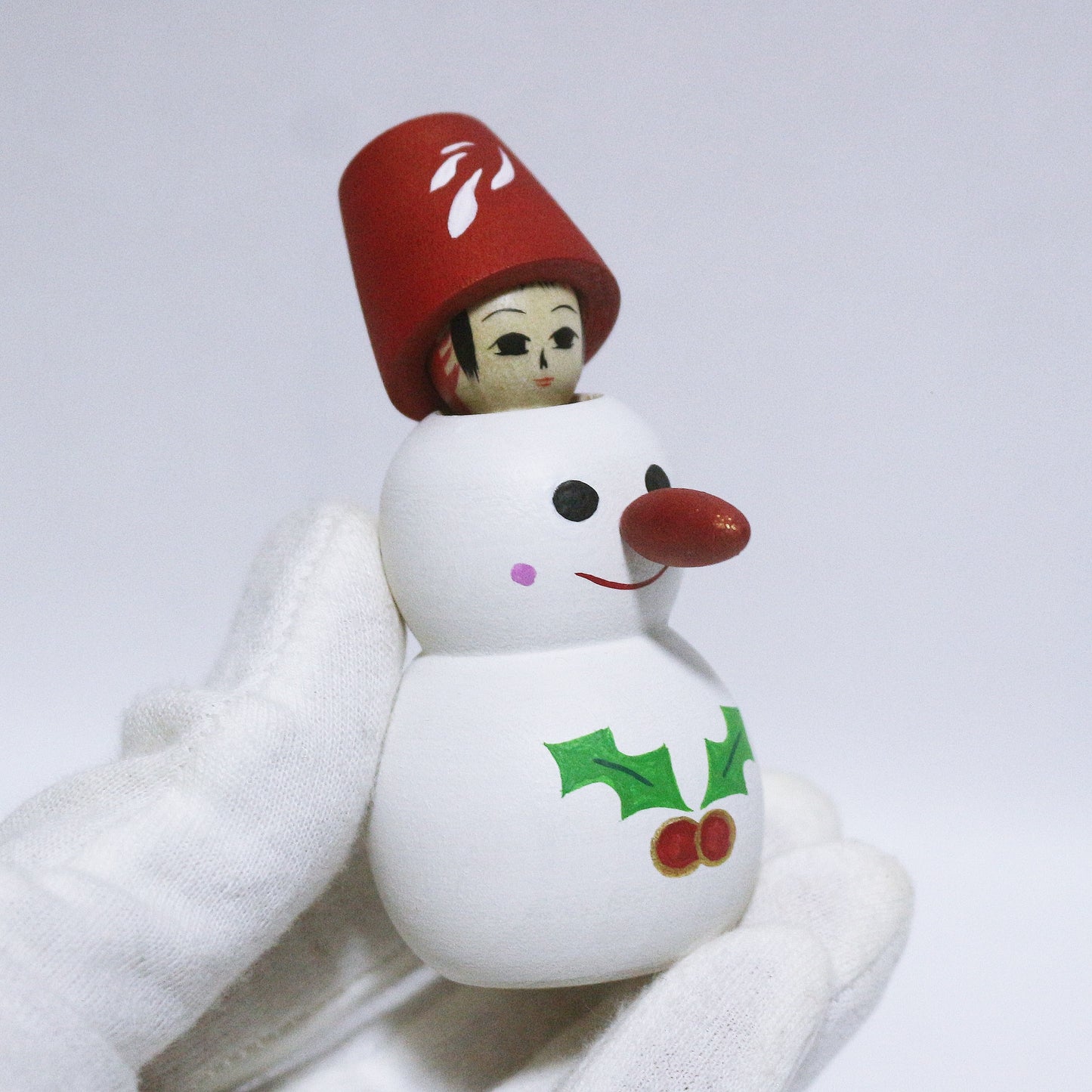 お正月 雪だるまからの鏡餅トランスフォーム　OSHOGATSU Transformation from a snowman into a kagami-mochi KOKESHI　※791