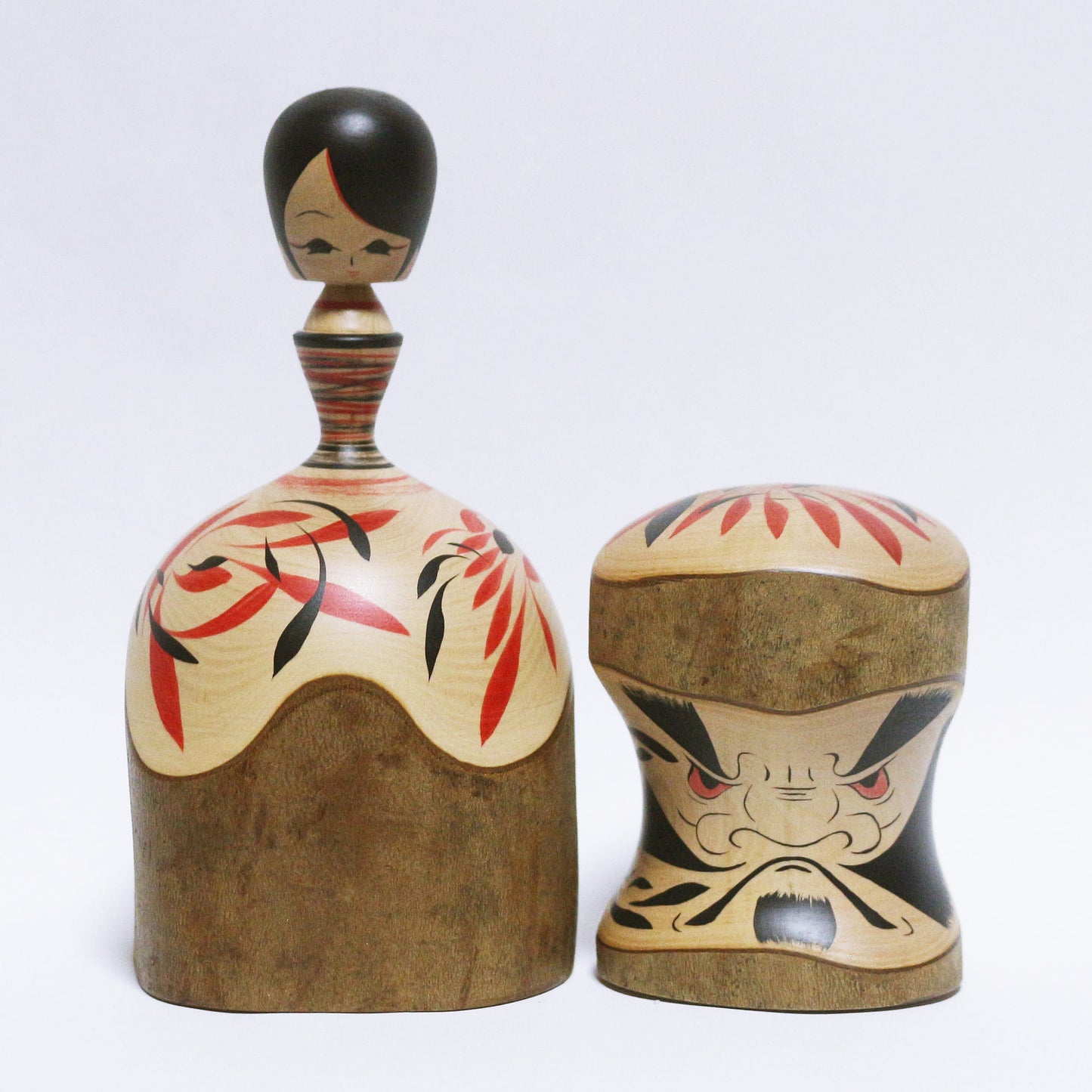 椿　達磨　Camellia DARUMA KOKESHI　※827