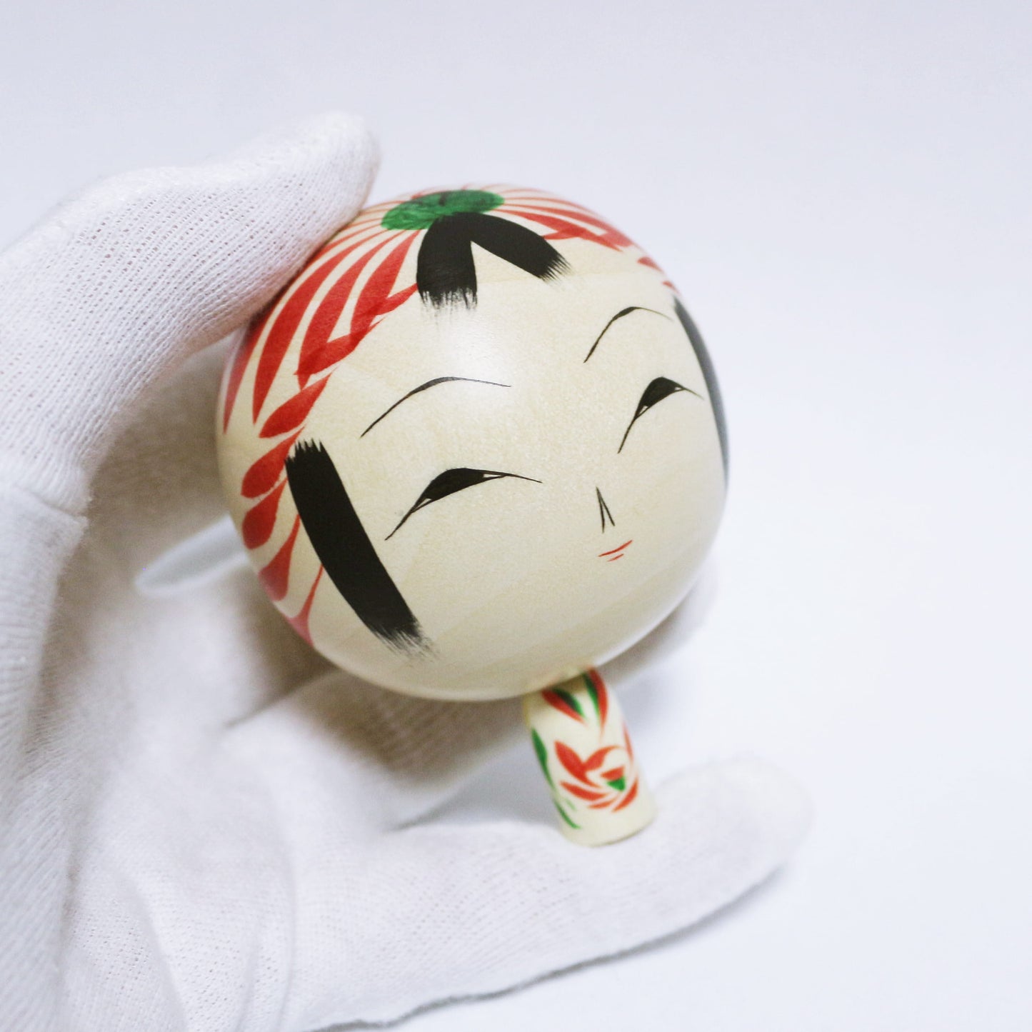 違和感こけし「頭が重いよぉ」　Head is heavy　Surreal KOKESHI　※894